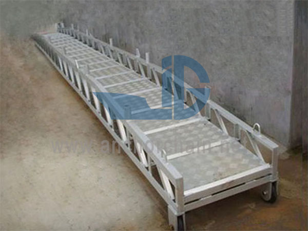 Pasarelă marin din aluminiu
