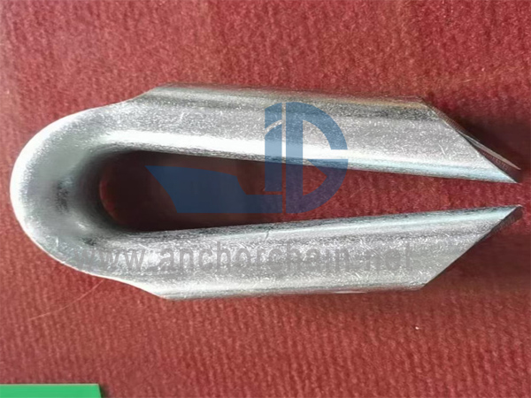 Degetar tubular cu tip de inclinare cu gusset